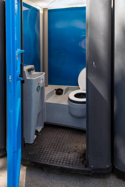 Best High-end porta potty rental  in Northlakes, NC